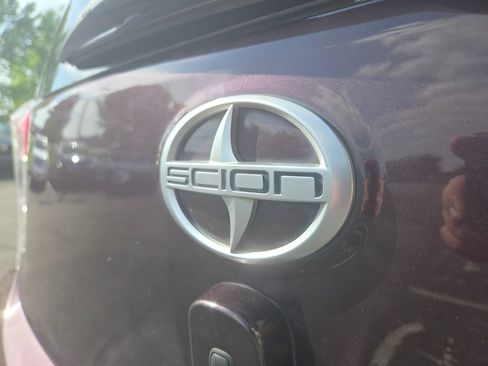 Used 2013 Scion iQ FWD image 12