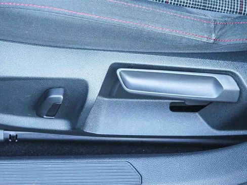 Used 2023 Volkswagen GTI 40th Anniversary Edition image 22