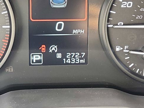 Certified 2025 Subaru Impreza 2.0i image 19