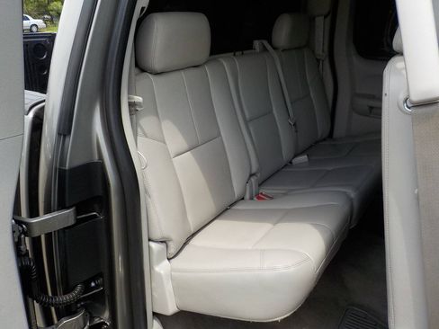 Used 2013 Chevrolet Silverado 2500 LT w/ Custom Sport Truck Package RWD image 30