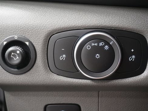 Used 2023 Ford Transit 350 XL image 16