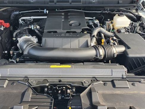 New 2026 Nissan Frontier Pro-X w/ Pro-X Convenience Package RWD image 10