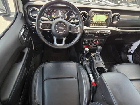Used 2021 Jeep Wrangler Unlimited Rubicon 4xe AWD/4WD image 10