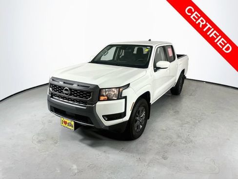 Used 2025 Nissan Frontier SV RWD image 5