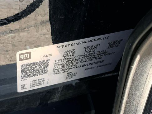 Used 2025 Chevrolet Tahoe LT image 34