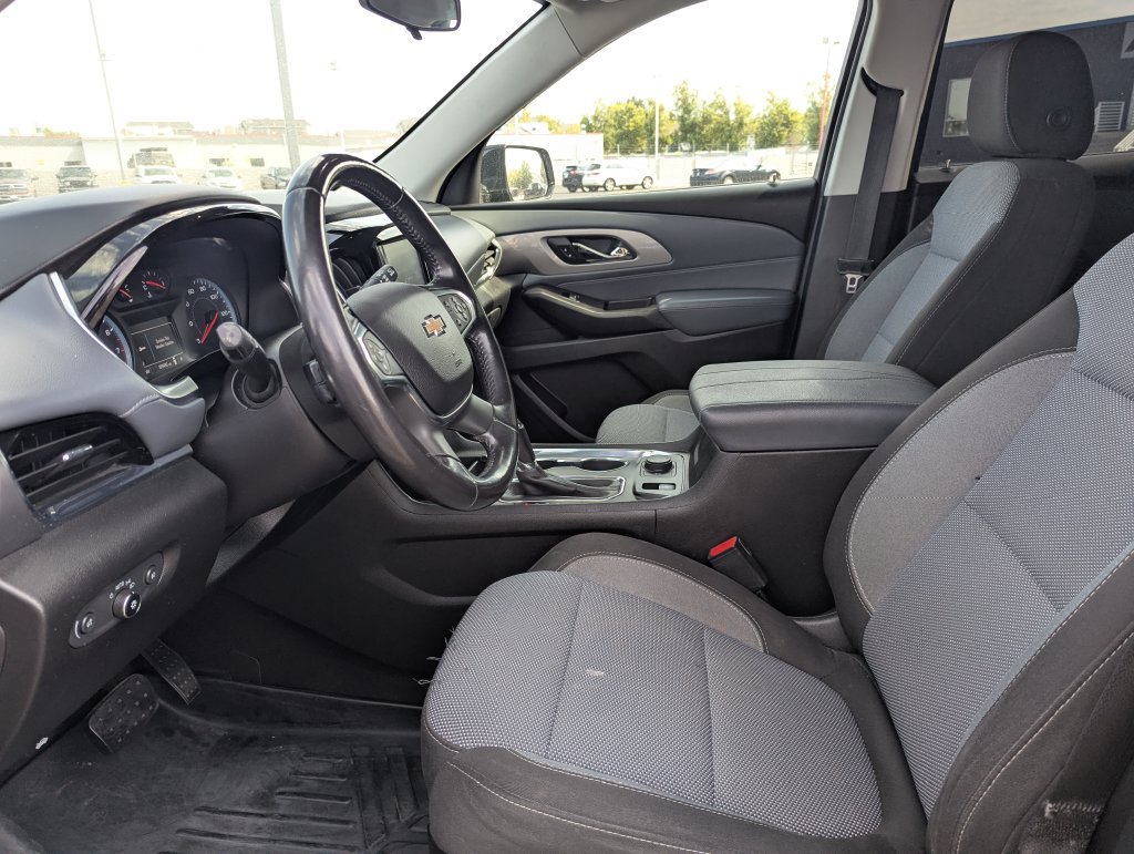 Used 2018 Chevrolet Traverse LT AWD/4WD image 25