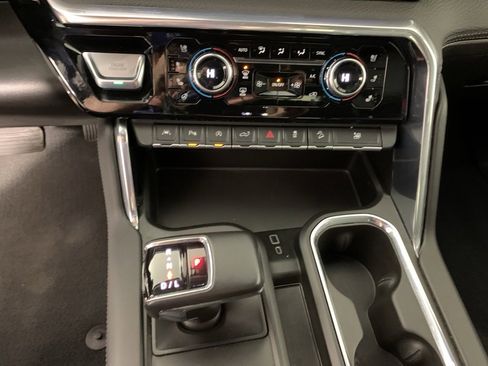 Used 2023 GMC Sierra 1500 Denali w/ Technology Package image 28