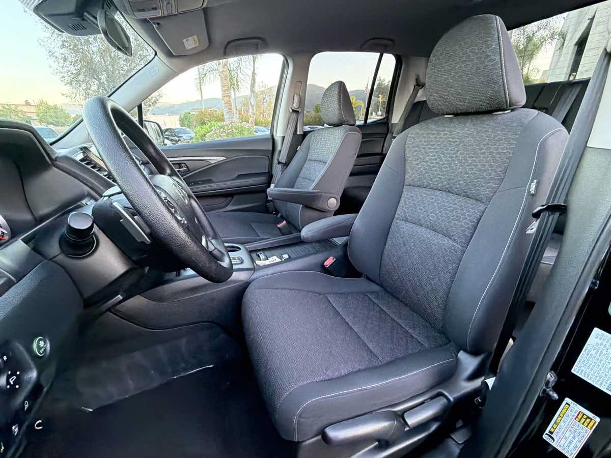Used 2023 Honda Ridgeline Sport image 19