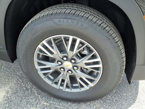 New 2026 Chevrolet Traverse LT w/ Driver Confidence Package FWD image 11