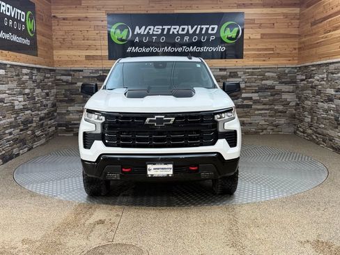Used 2023 Chevrolet Silverado 1500 LT Trail Boss w/ Protection Package AWD/4WD image 3