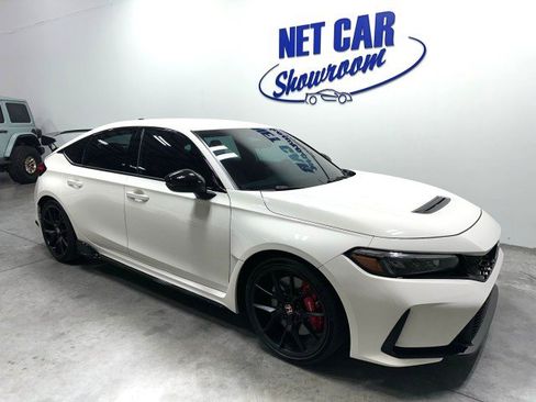 Used 2026 Honda Civic Type R image 1