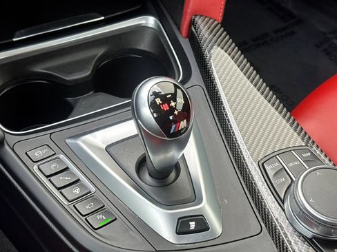 Used 2020 BMW M4 Convertible w/ Competition Package image 15