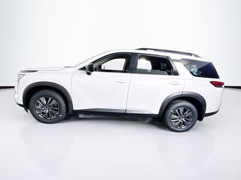 New 2026 Nissan Pathfinder SV AWD/4WD image 8