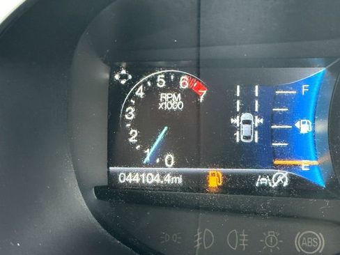 Used 2020 Ford Edge Titanium image 25