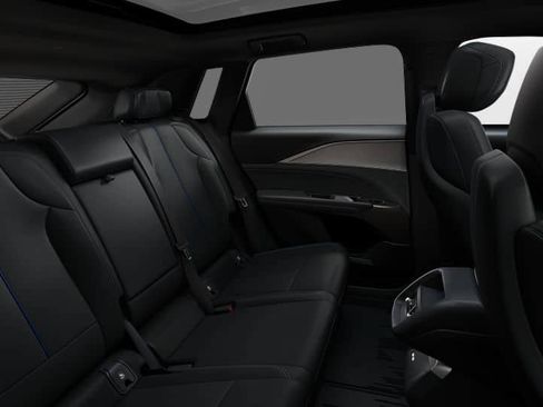 New 2027 Cadillac Lyriq Luxury RWD image 22