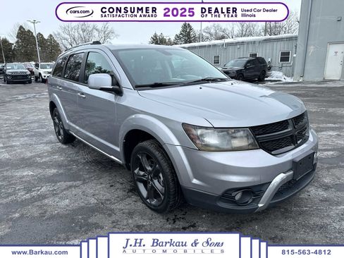 Used 2018 Dodge Journey Crossroad image 1