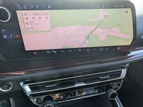 Used 2024 Chevrolet Traverse RS w/ LPO, Floor Liner Package image 17