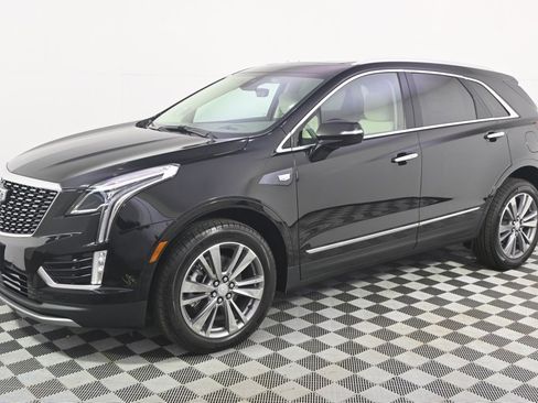New 2025 Cadillac XT5 Premium Luxury w/ Technology Package image 2