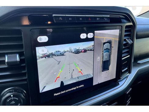 Used 2024 Ford F150 Lariat w/ FX4 Off-Road Package image 23