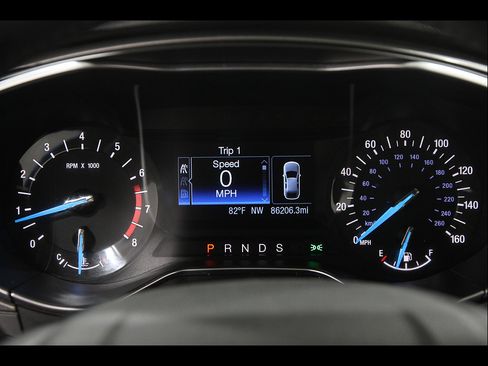 Used 2018 Ford Fusion SE AWD/4WD image 9