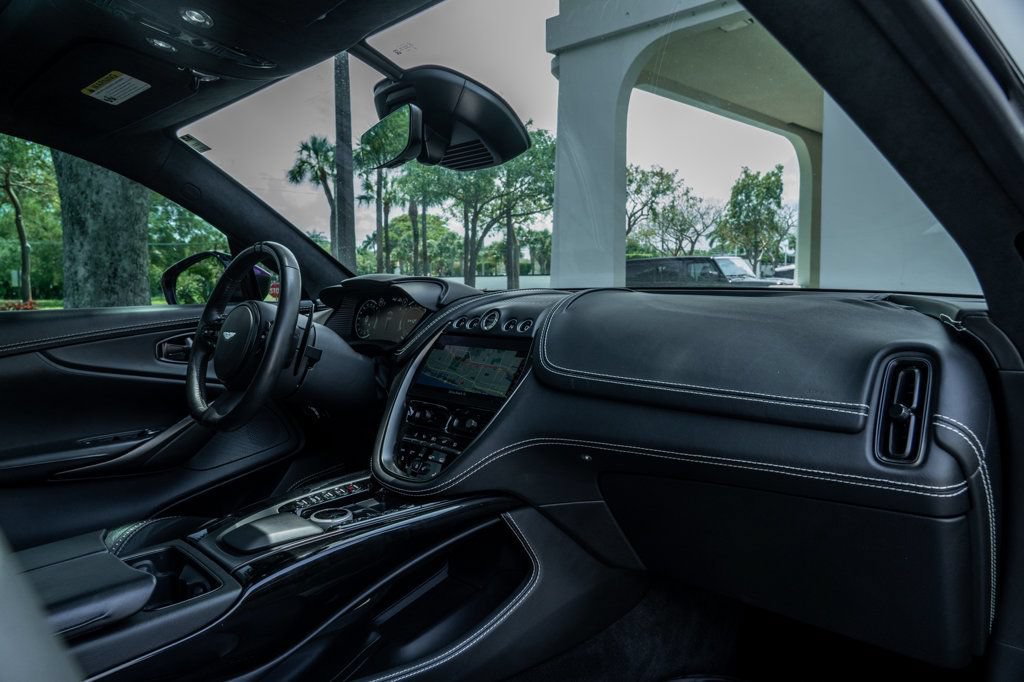 Used 2021 Aston Martin DBX AWD/4WD image 27