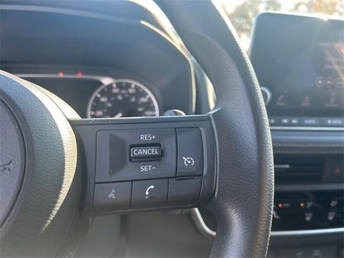 Certified 2023 Nissan Rogue S image 14