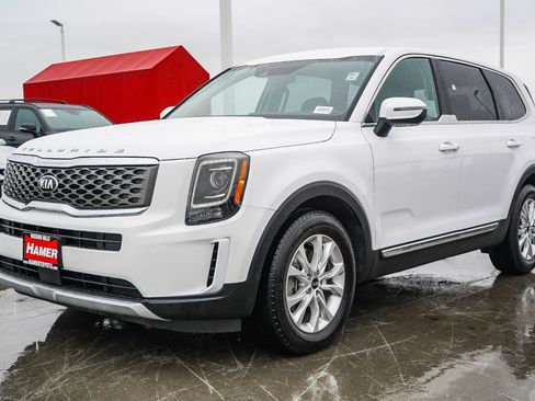 Used 2021 Kia Telluride LX image 3