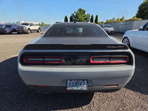 Used 2020 Dodge Challenger R/T RWD image 4