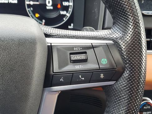 Used 2022 Mitsubishi Outlander SEL AWD/4WD image 25