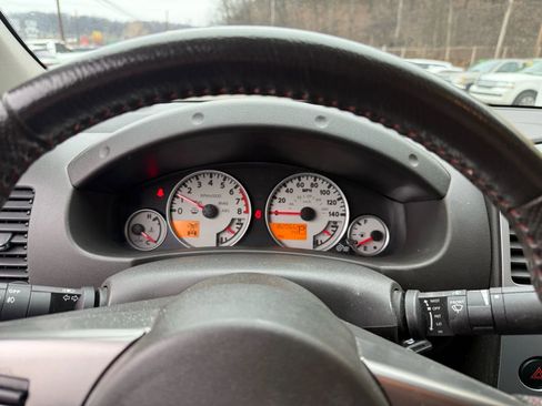 Used 2012 Nissan Frontier PRO-4X image 9