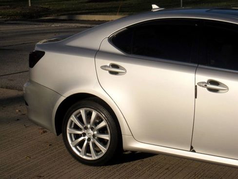 Used 2007 Lexus IS 250 AWD image 11