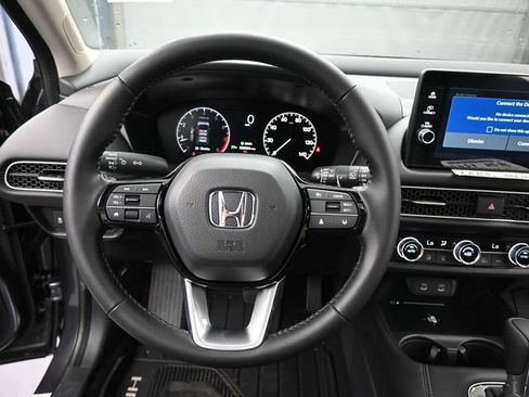 New 2026 Honda HR-V EX-L image 17