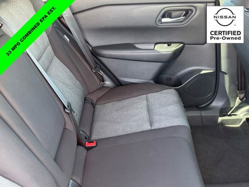 Certified 2025 Nissan Rogue SV FWD image 11