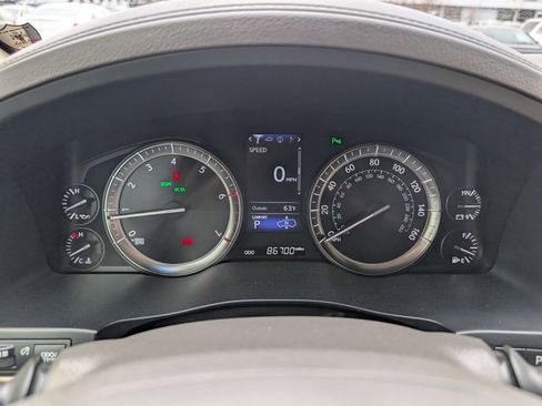 Used 2017 Lexus LX 570 4WD image 14