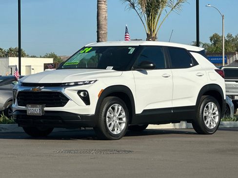 Certified 2024 Chevrolet TrailBlazer LS w/ LS Confidence Package FWD image 8