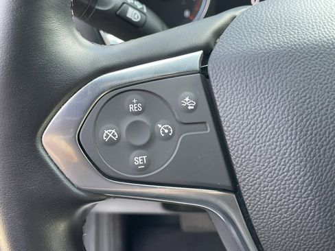 Certified 2023 Chevrolet Traverse LT image 31