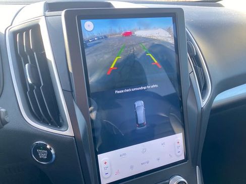 Used 2024 Ford Edge SEL image 29