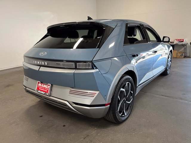 Used 2024 Hyundai Ioniq 5 Limited RWD image 3