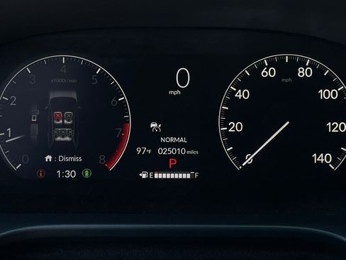 Used 2025 Honda HR-V Sport image 16