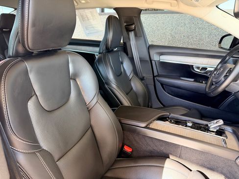 Used 2023 Volvo S90 B6 Ultimate w/ Protection Package Premier image 25