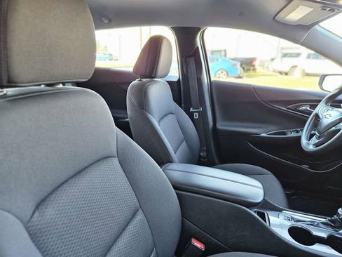 Used 2023 Chevrolet Malibu LT FWD image 14