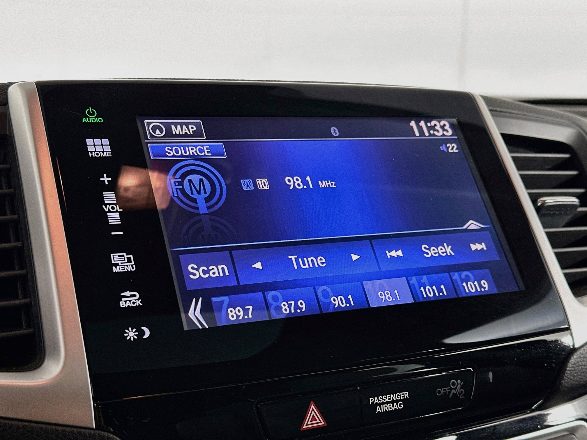 Used 2016 Honda Pilot Touring image 21
