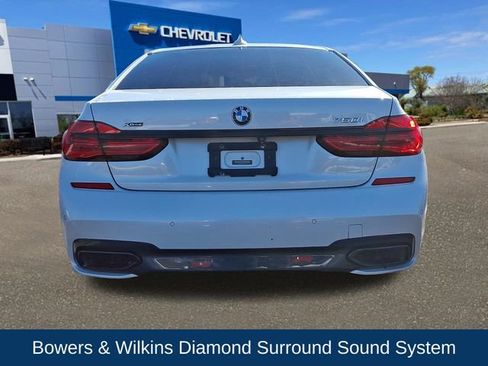 Used 2018 BMW 750i xDrive image 7