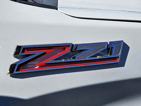 Used 2022 Chevrolet Silverado 1500 RST image 17