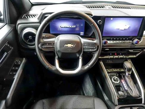 Used 2026 Chevrolet Colorado LT w/ Advanced Trailering Package AWD/4WD image 16