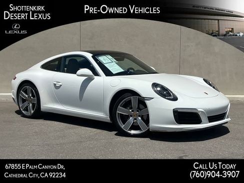 Used 2019 Porsche 911 Carrera RWD image 1