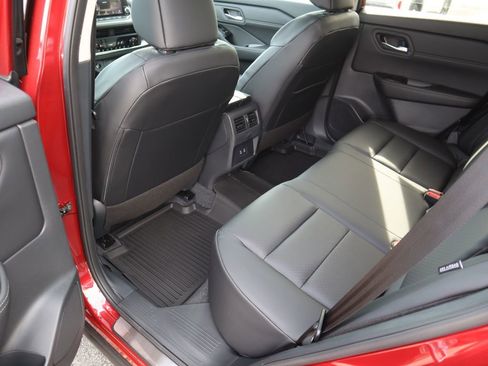 New 2026 Nissan Rogue SV FWD image 11
