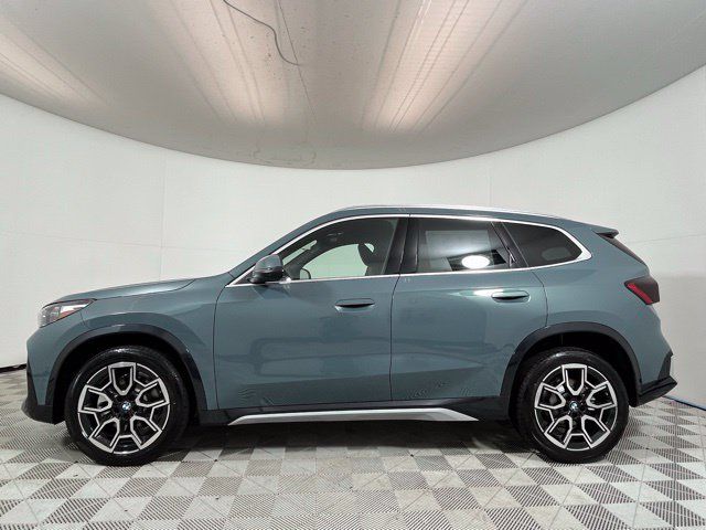 Used 2026 BMW X1 xDrive28i w/ Technology Package AWD/4WD image 4