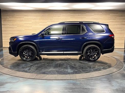 Used 2025 Honda Pilot Touring image 20