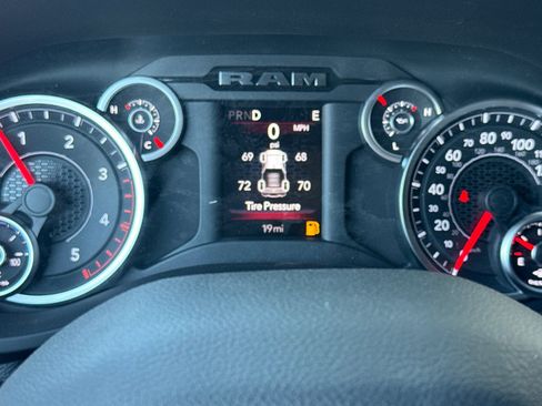 New 2026 RAM 2500 Warlock AWD/4WD image 23